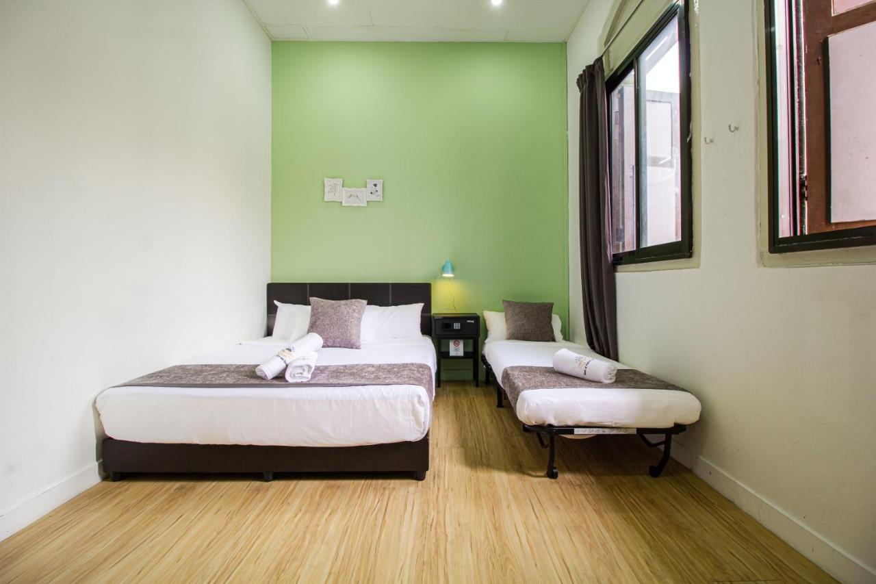 Q Loft Hotels@Geylang Singapore Bagian luar foto